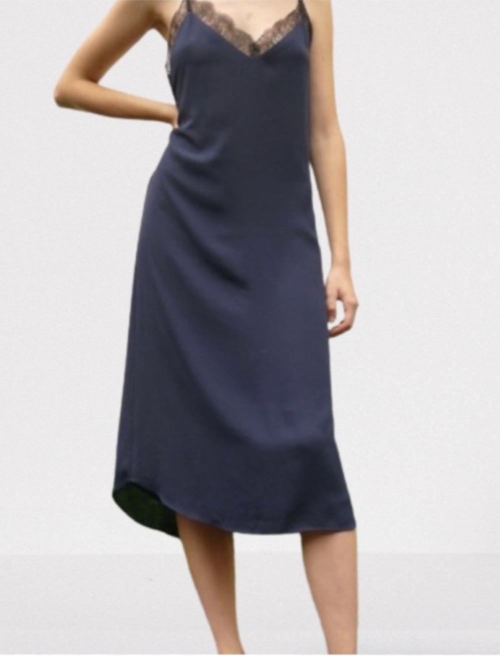 Aritzia Babaton Townsend Slip Dress in Navy With Black Lace Trim Size Large